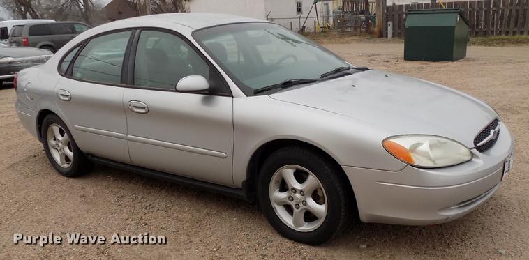 image for item DD3537 2001 Ford Taurus