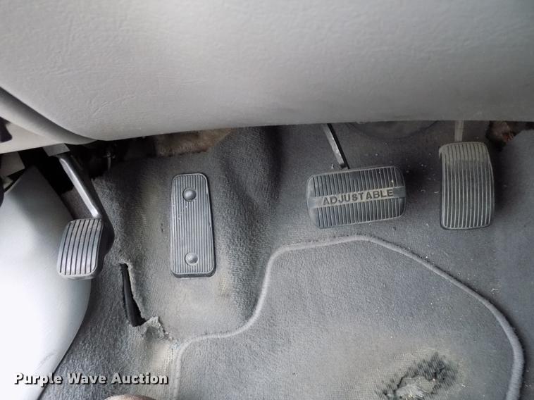 image for item DD3537 2001 Ford Taurus