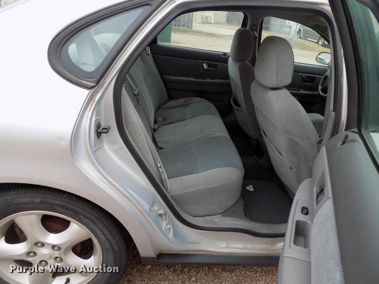 image for item DD3537 2001 Ford Taurus