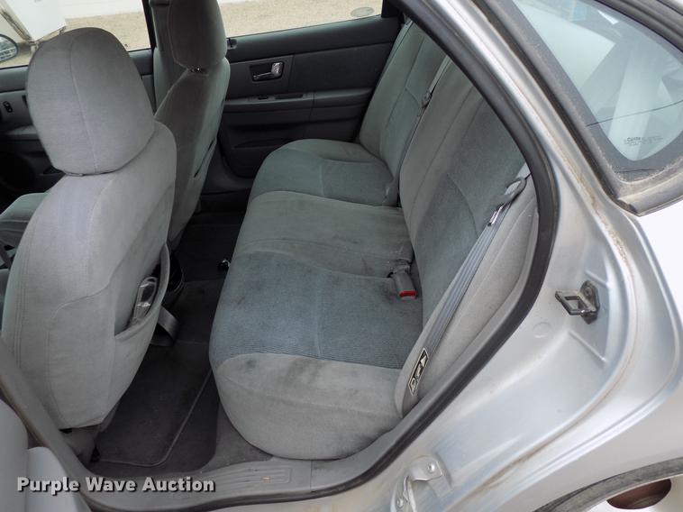 image for item DD3537 2001 Ford Taurus