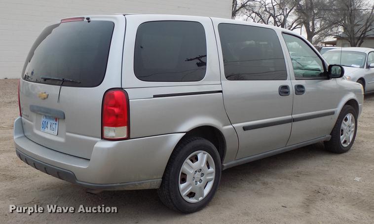 image for item DD3538 2008 Chevrolet Uplander van
