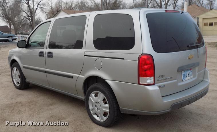 image for item DD3538 2008 Chevrolet Uplander van