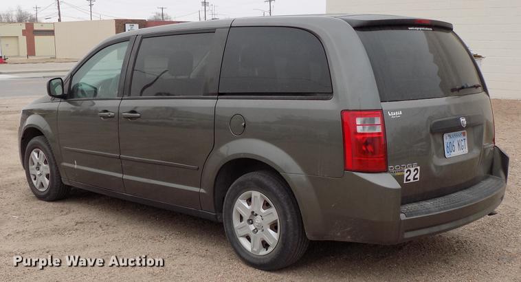 image for item DD3539 2010 Dodge Grand Caravan van