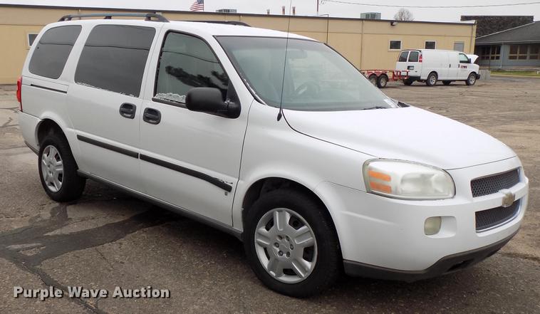 image for item DD3540 2007 Chevrolet Uplander van