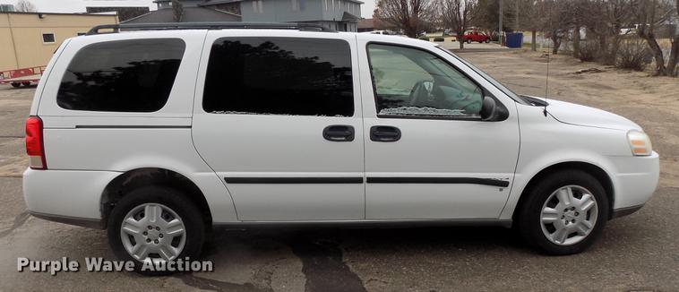 image for item DD3540 2007 Chevrolet Uplander van