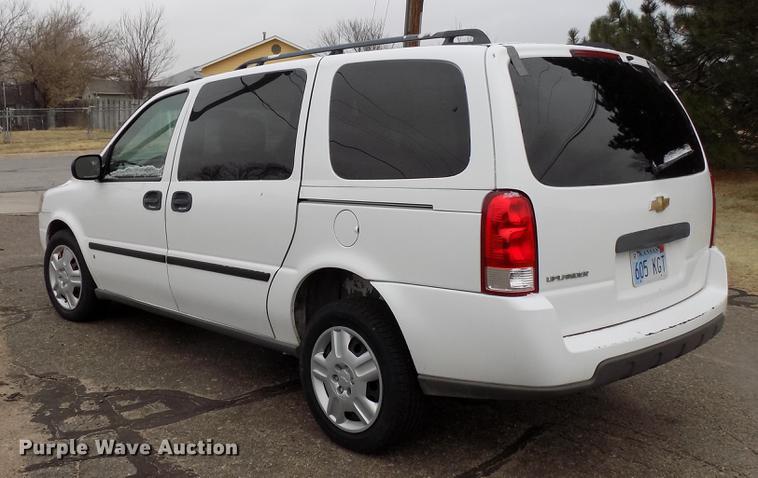 image for item DD3540 2007 Chevrolet Uplander van