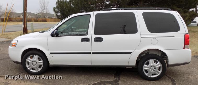 image for item DD3540 2007 Chevrolet Uplander van