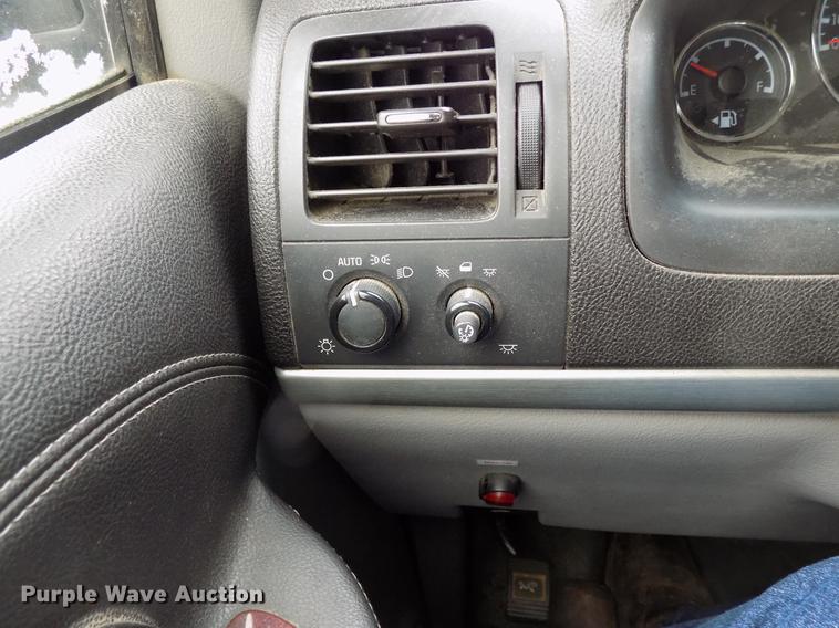 image for item DD3540 2007 Chevrolet Uplander van