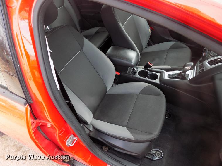 image for item DD3541 2013 Ford Focus