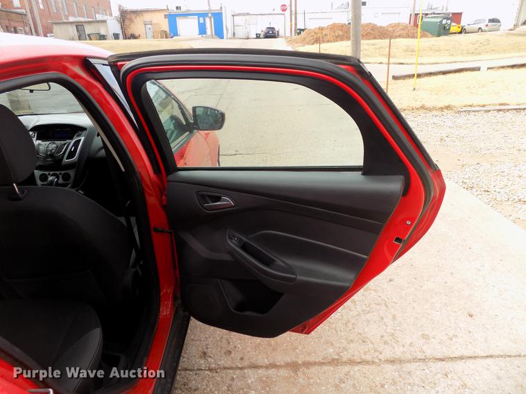 image for item DD3541 2013 Ford Focus