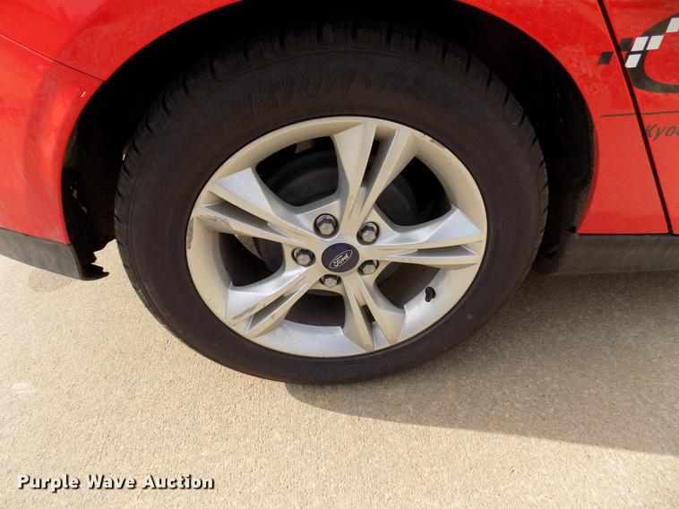 image for item DD3541 2013 Ford Focus