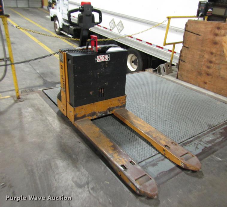 image for item DD3862 Big Joe WPT452745S pallet jack