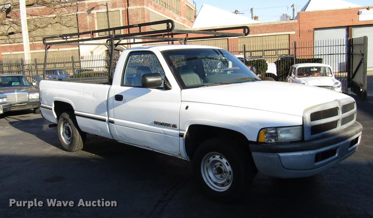 image for item DD3876 1997 Dodge Ram 1500 pickup truck