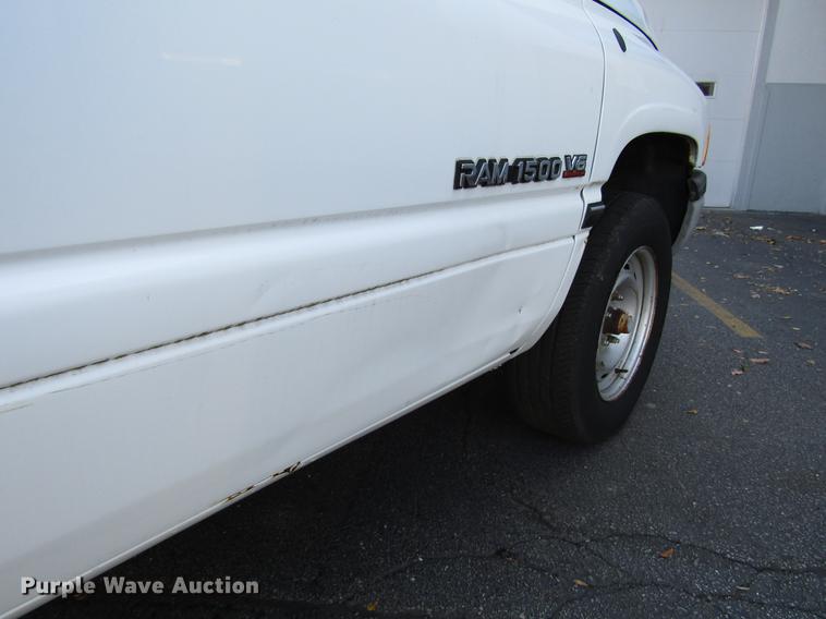 image for item DD3876 1997 Dodge Ram 1500 pickup truck