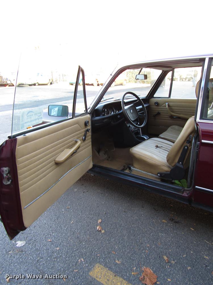 image for item DD3877 1974 BMW 2002