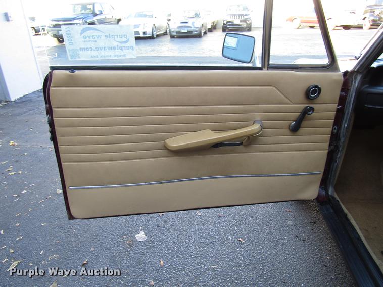 image for item DD3877 1974 BMW 2002