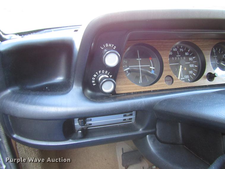 image for item DD3877 1974 BMW 2002