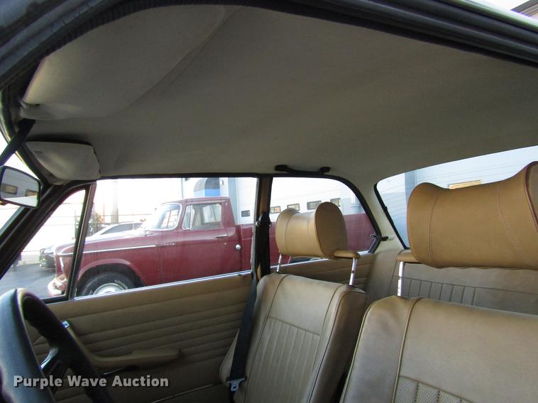 image for item DD3877 1974 BMW 2002