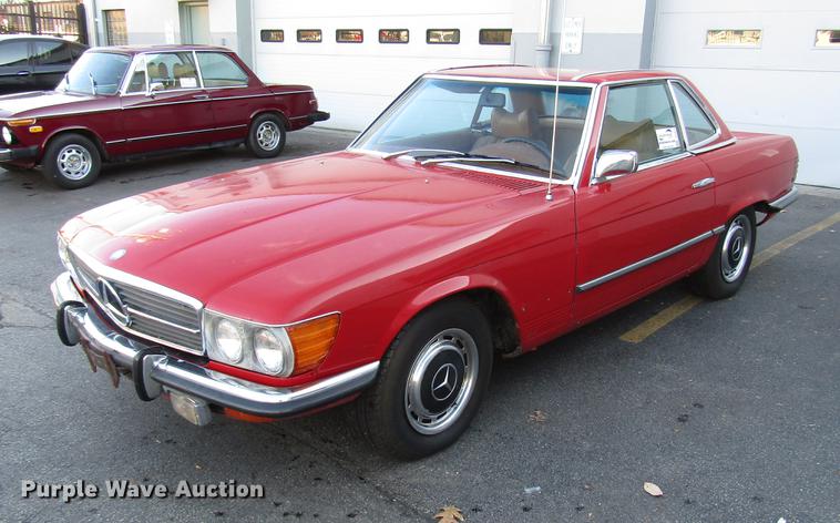image for item DD3879 1972 Mercedes Benz 350SL convertible