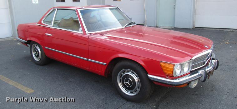 image for item DD3879 1972 Mercedes Benz 350SL convertible
