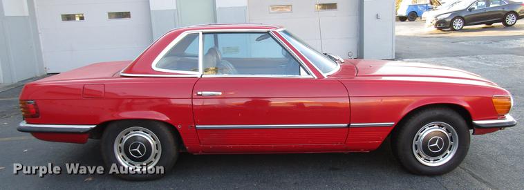 image for item DD3879 1972 Mercedes Benz 350SL convertible