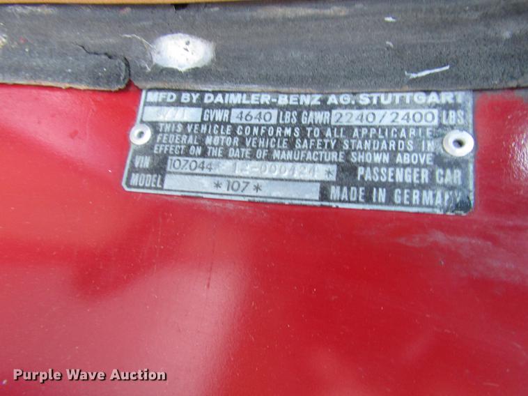 image for item DD3879 1972 Mercedes Benz 350SL convertible