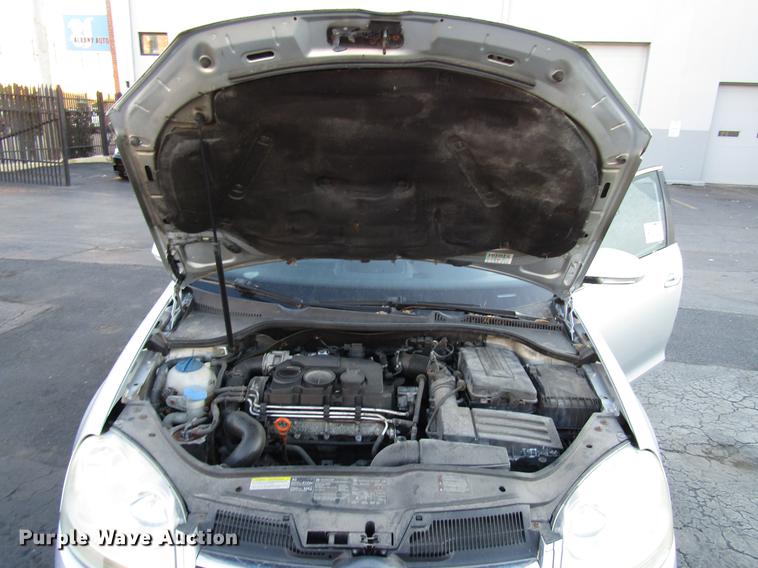 image for item DD3880 2005 Volkswagen New Jetta