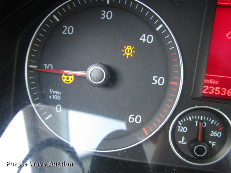 image for item DD3880 2005 Volkswagen New Jetta