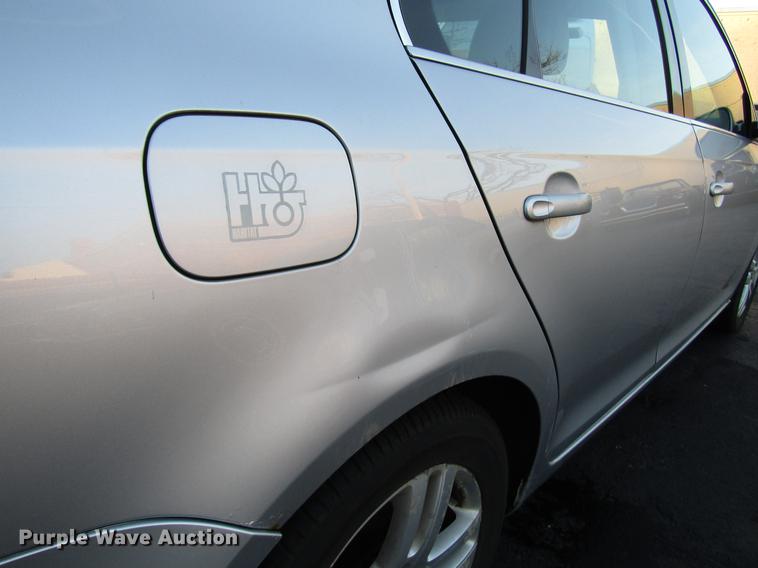 image for item DD3880 2005 Volkswagen New Jetta