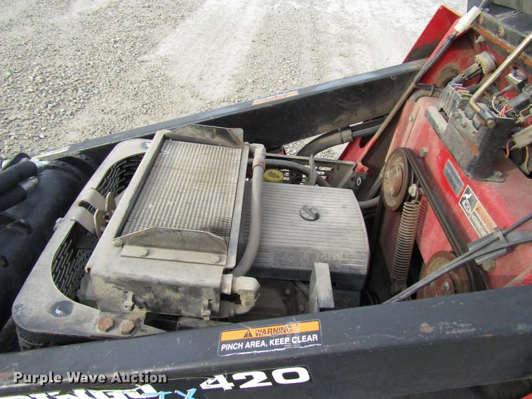 image for item DD3901 2001 Toro Dingo TX420 compact utility loader