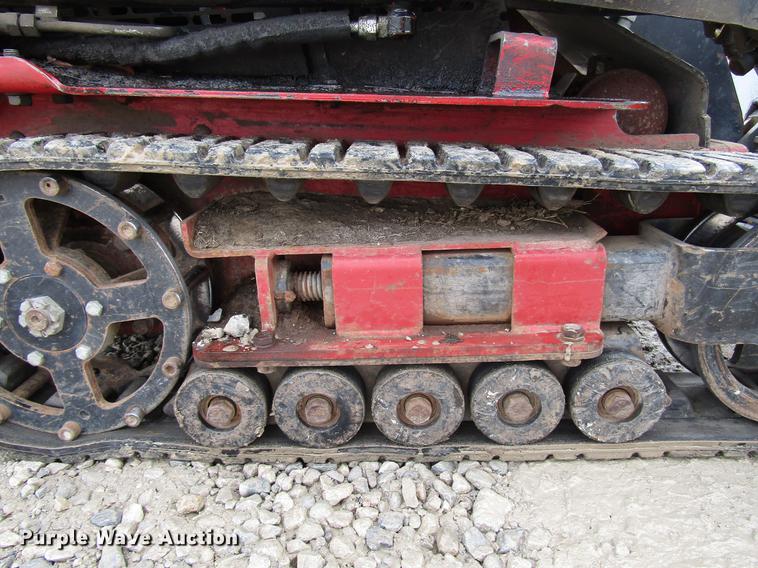 image for item DD3901 2001 Toro Dingo TX420 compact utility loader