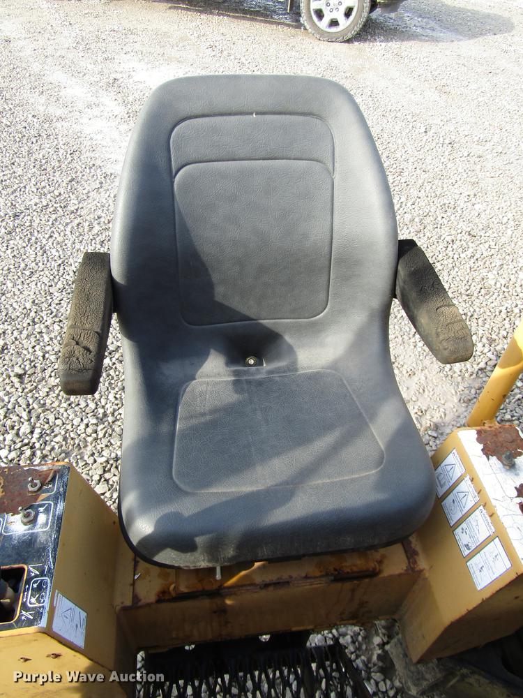 image for item DD3914 1999 Vermeer D16X20A Navigator directional boring unit