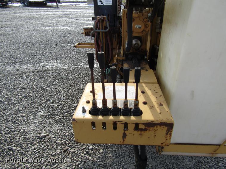 image for item DD3914 1999 Vermeer D16X20A Navigator directional boring unit