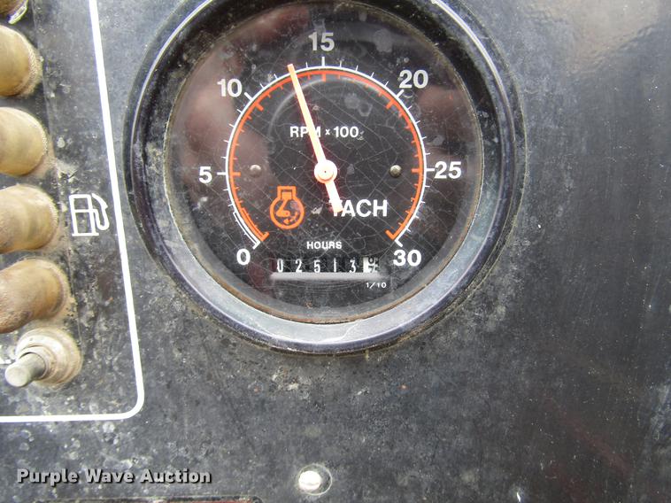 image for item DD3916 2000 Vermeer D16X20A directional boring unit