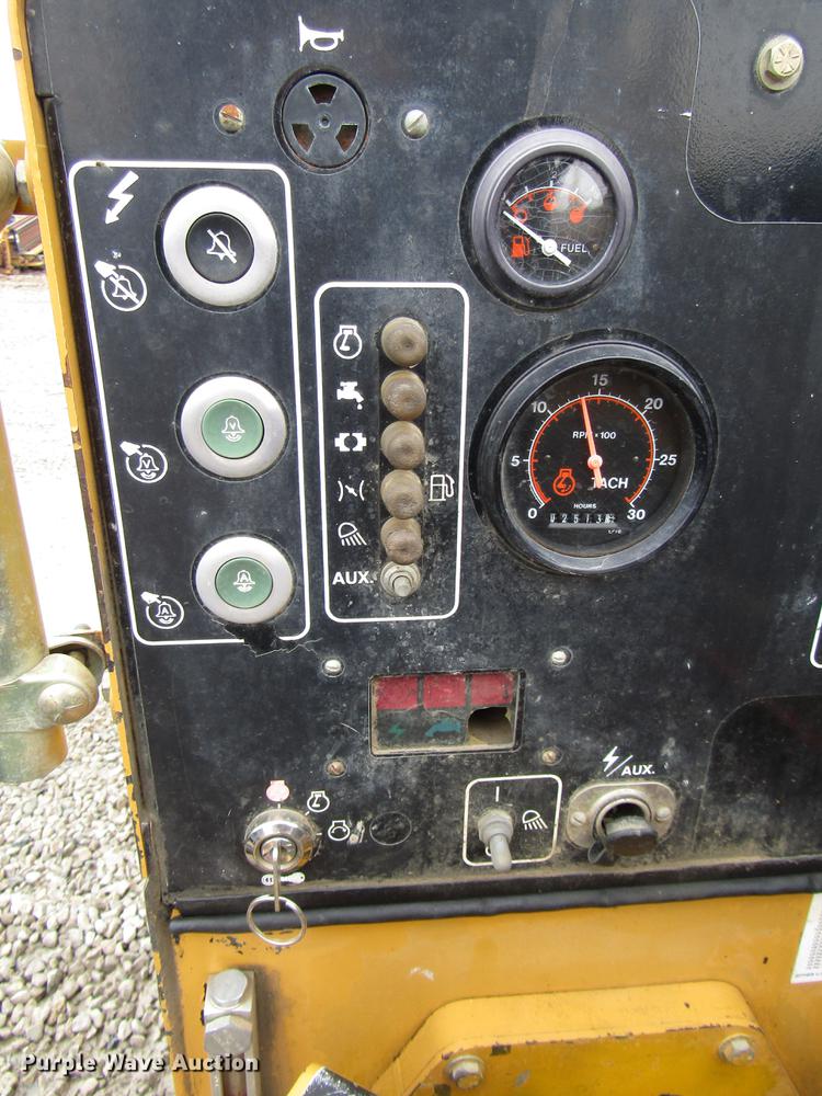 image for item DD3916 2000 Vermeer D16X20A directional boring unit