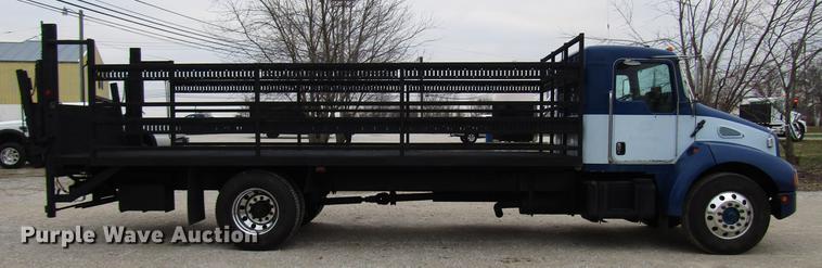 image for item DD3921 2003 Kenworth T300 flatbed truck