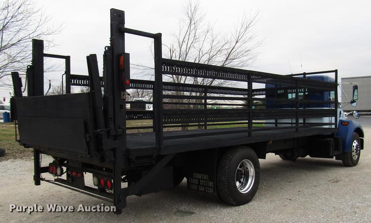 image for item DD3921 2003 Kenworth T300 flatbed truck