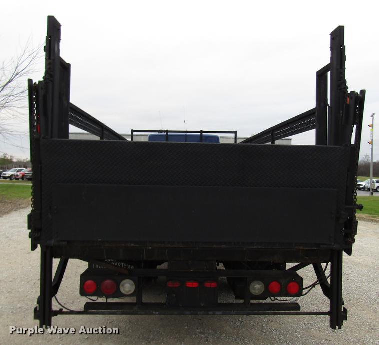 image for item DD3921 2003 Kenworth T300 flatbed truck