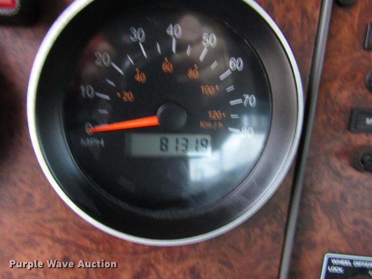 image for item DD3921 2003 Kenworth T300 flatbed truck