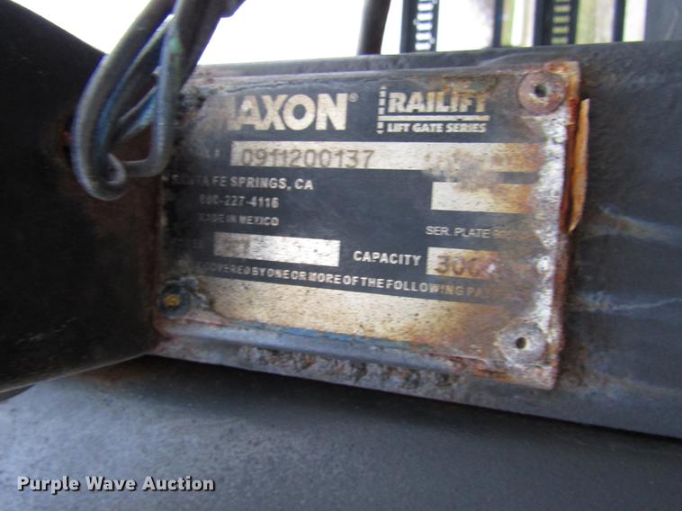 image for item DD3921 2003 Kenworth T300 flatbed truck