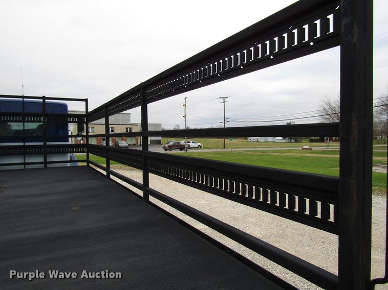 image for item DD3921 2003 Kenworth T300 flatbed truck