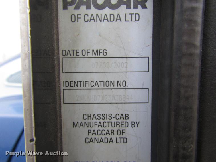 image for item DD3921 2003 Kenworth T300 flatbed truck