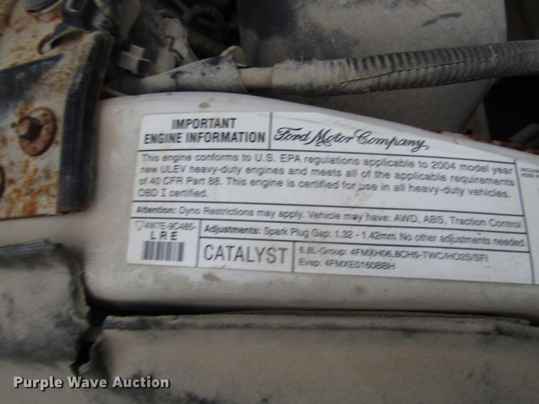 image for item DD3924 2004 Ford F250 Super Duty Crew Cab pickup truck