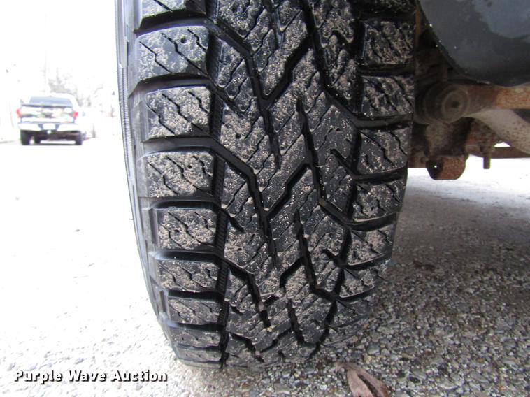 image for item DD3924 2004 Ford F250 Super Duty Crew Cab pickup truck