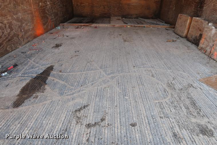 image for item DD5330 1998 Isuzu NPR box truck