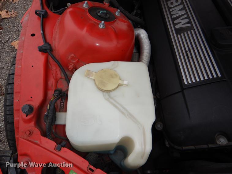 image for item DD8996 2002 BMW Z3 Roadster 2.5i convertible