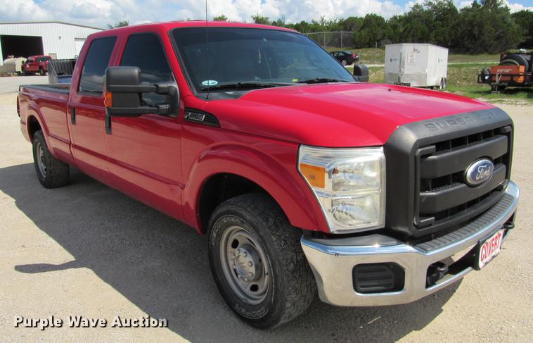 image for item DE0197 2011 Ford F250 Super Duty XL Crew Cab pickup truck