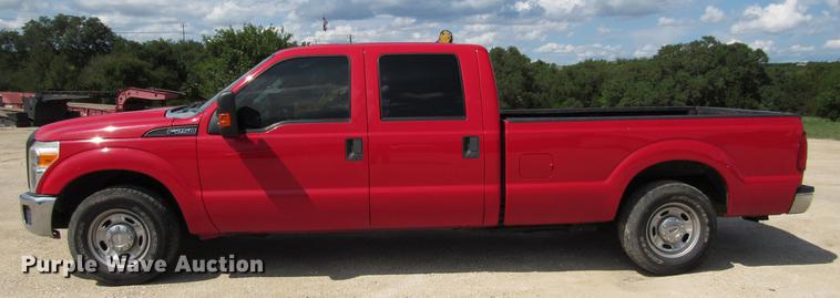image for item DE0197 2011 Ford F250 Super Duty XL Crew Cab pickup truck