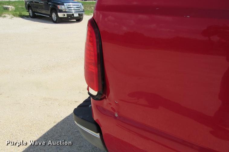 image for item DE0197 2011 Ford F250 Super Duty XL Crew Cab pickup truck