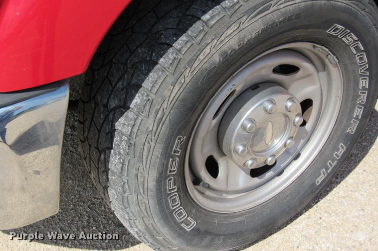 image for item DE0197 2011 Ford F250 Super Duty XL Crew Cab pickup truck